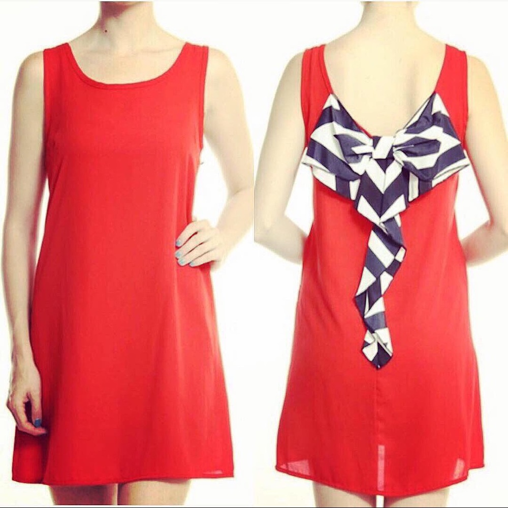 Auditions // Red dress with pretty bow on back❤️🤍 - Picture 1 of 8
